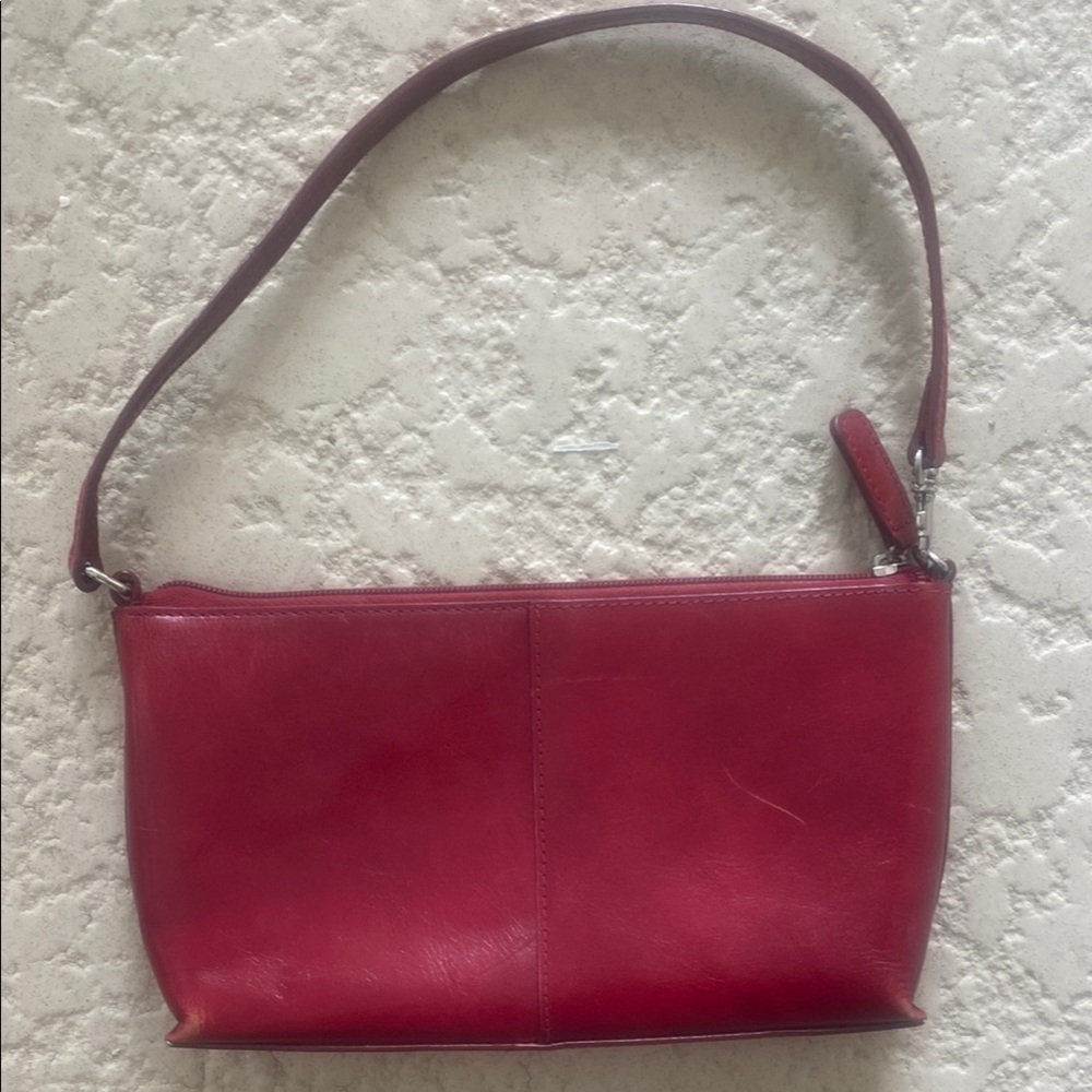 Indeed Boutique Elegant Red Leather Shoulder Bag - Picture 3 of 9
